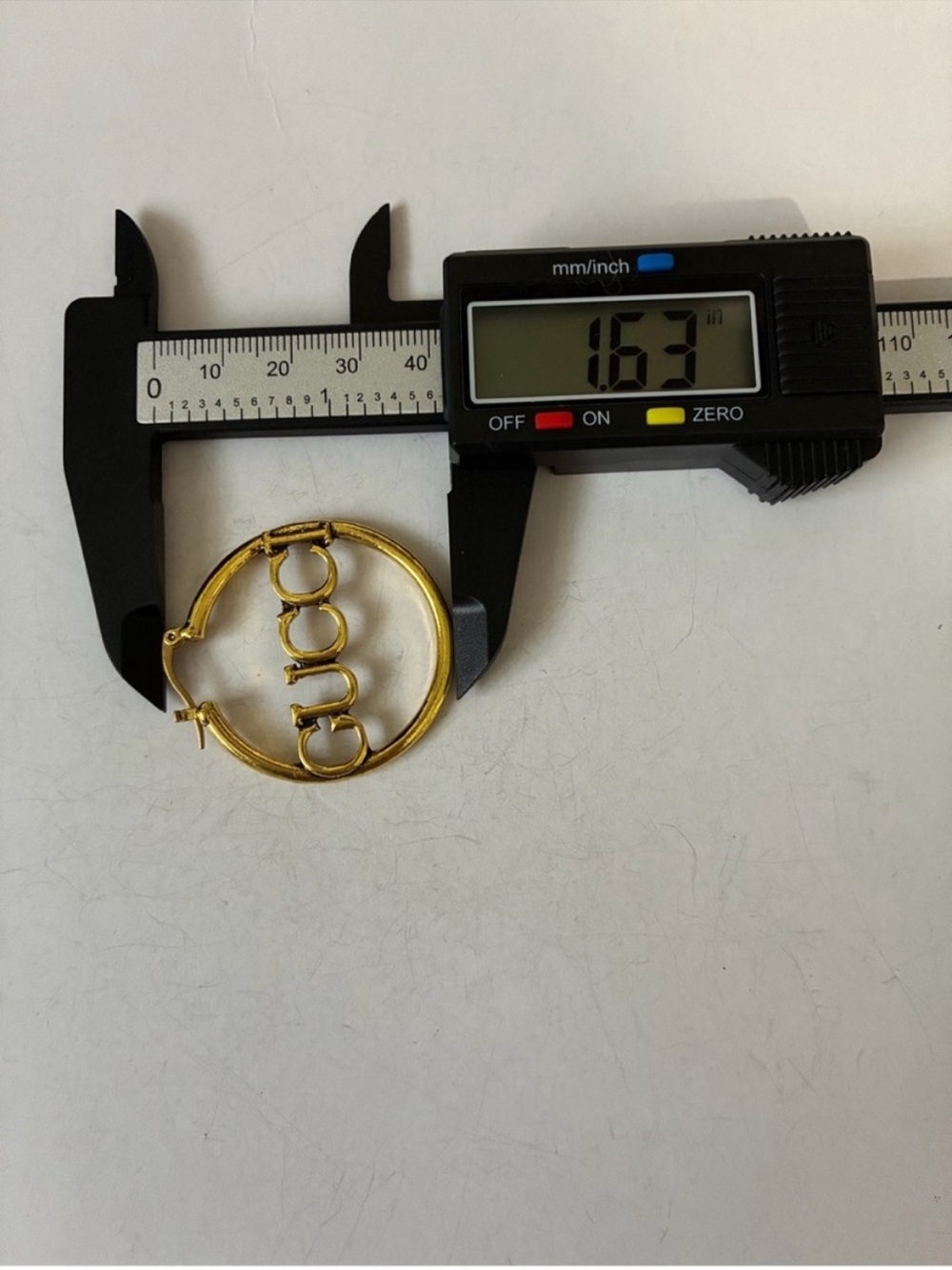 Gold GUCCI Logo Hoop Earrings - Picture 6 of 8